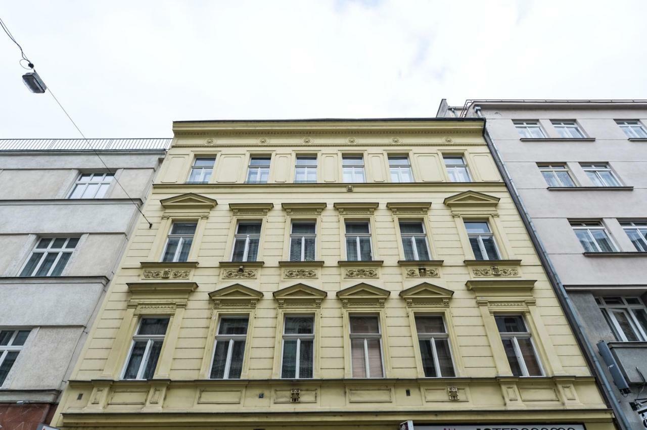 Vogue Apartment Near By Wenceslas Square Prag Eksteriør billede